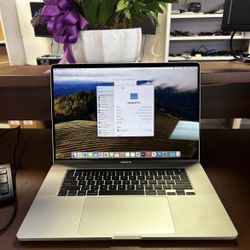 MacBook Pro 2019/16”