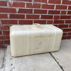 Car Detailing 45 Gallon water tank