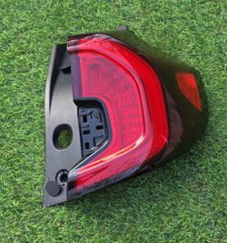 GMC TERRAIN Taillamp Right Side(Passenger) 2022 2023 2024 OEM LED 