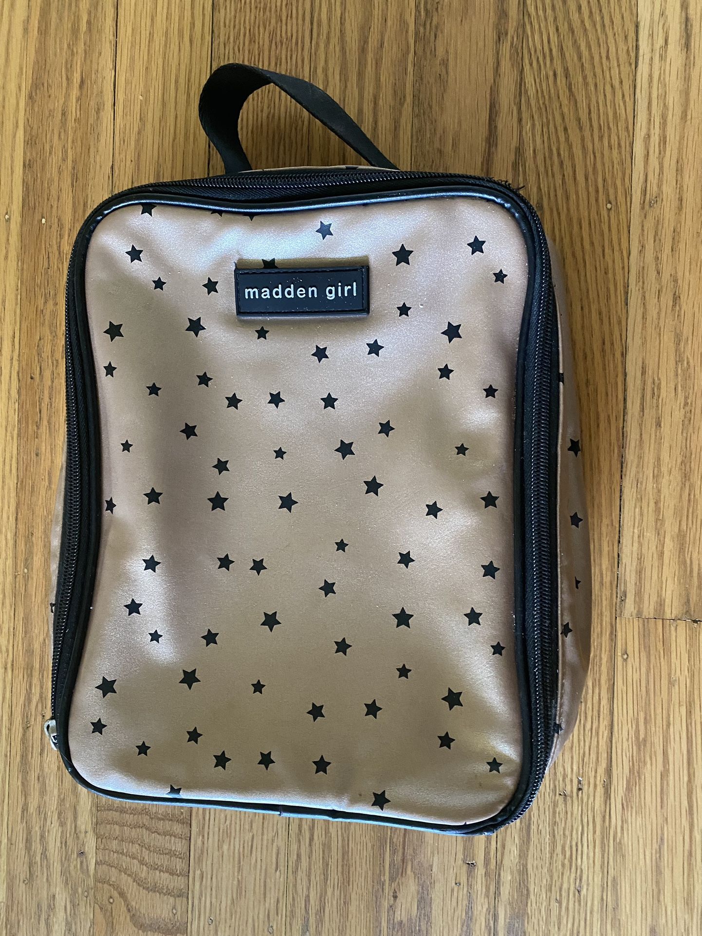 madden girl lunch bag