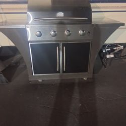 You didn't the tiger, did a nice barbecue.Well, maintain, well, take care of it's a very nice classic, big time barbecue pit.I'm not three hundred