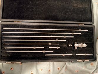 Vintage Starrett No. 124 Solid-Rod Inside Micrometer Set