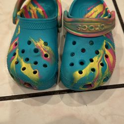 Crocs