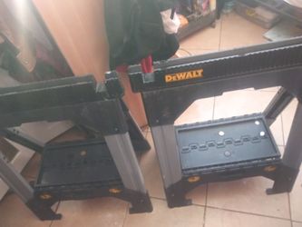2 DEWALT Adjustable Metal Legs Sawhorse