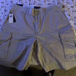 Brand New Men’s Ralph Lauren Polo Khaki Cargo Shorts 38