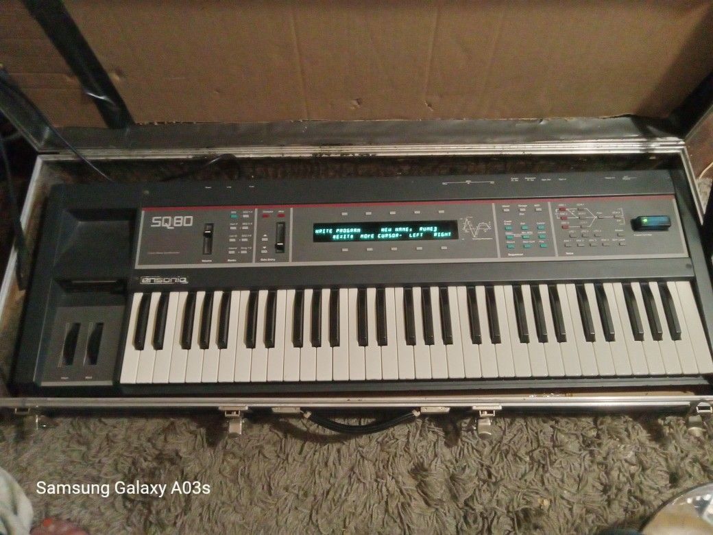 Ensonic SQ 80 Keyboard