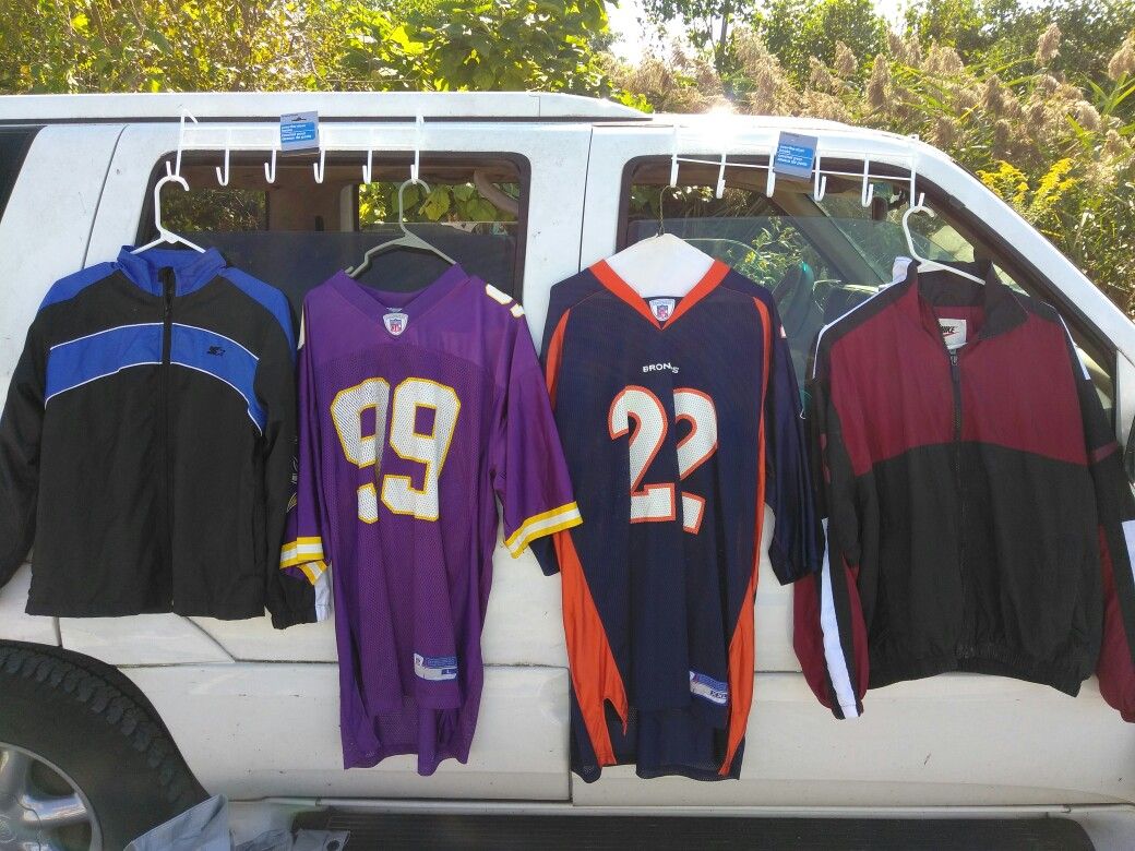 NFL FOOTBALL JERSEY'S. READ DETAILS