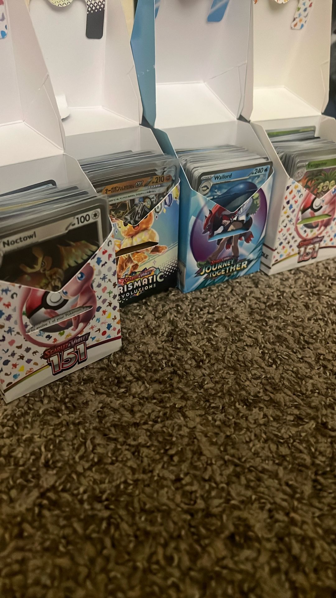 400+ Holo / Reverse Holo / Pokeball Holo / Foils