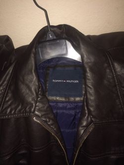 TOMMY HILFIGER LEATHER JACKET