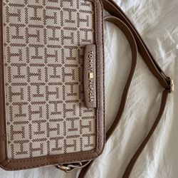 Tommy Hilfiger Purse 