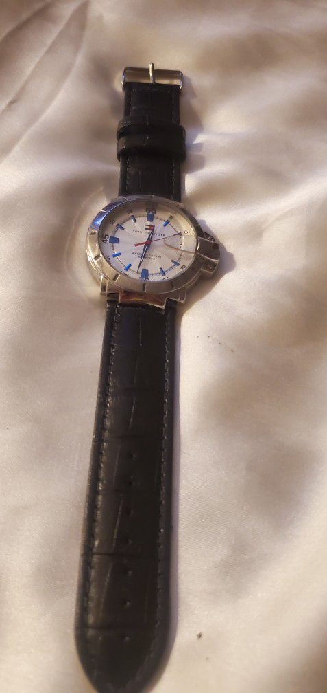 Tommy Hilfiger Men's Watch - New Band   - F90267 - 1.75"