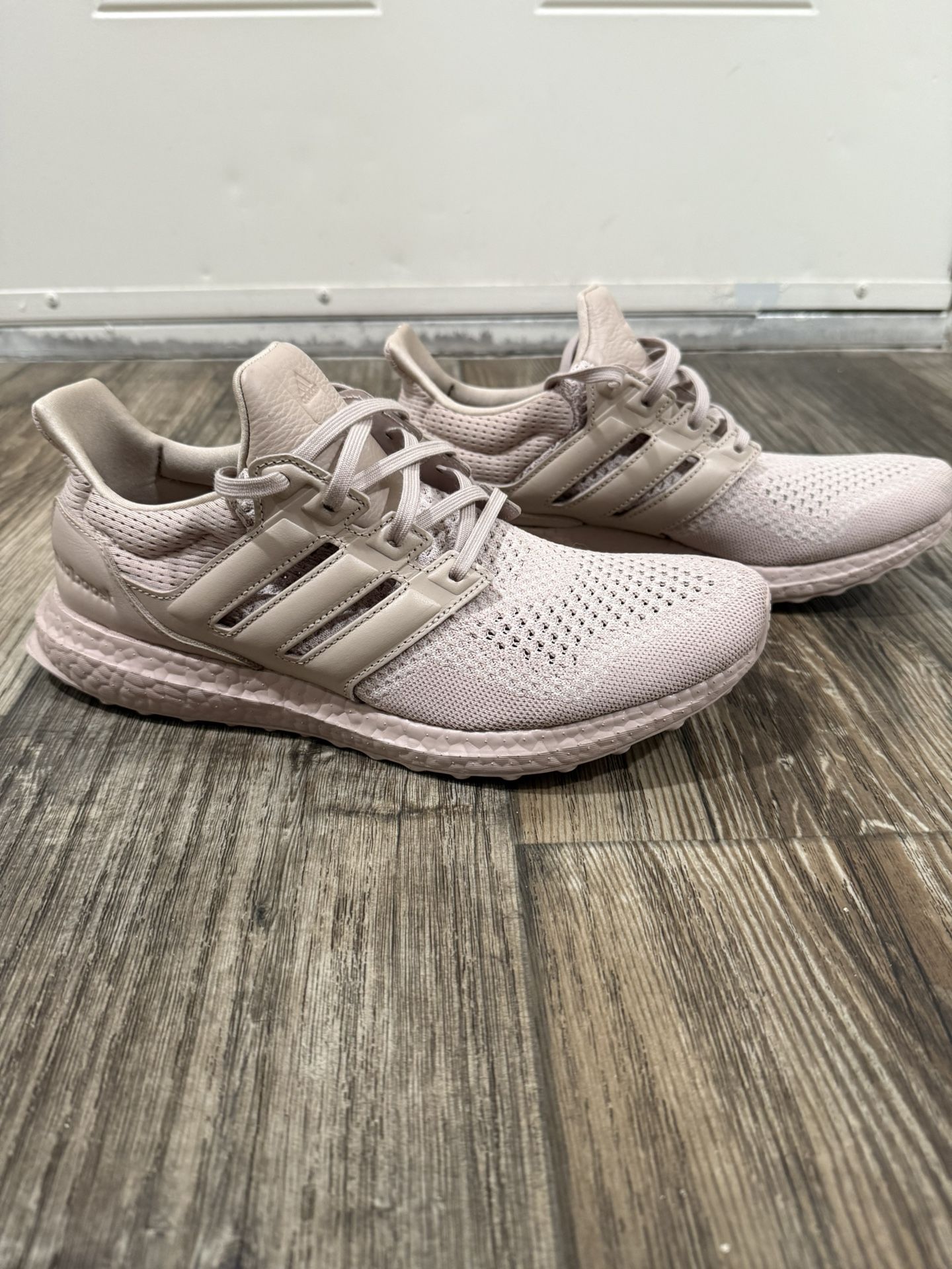 Adidas Ultraboost size 9.5 M