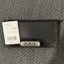 Women’s Brighton leather Wallet 7 inches - brand new with tags