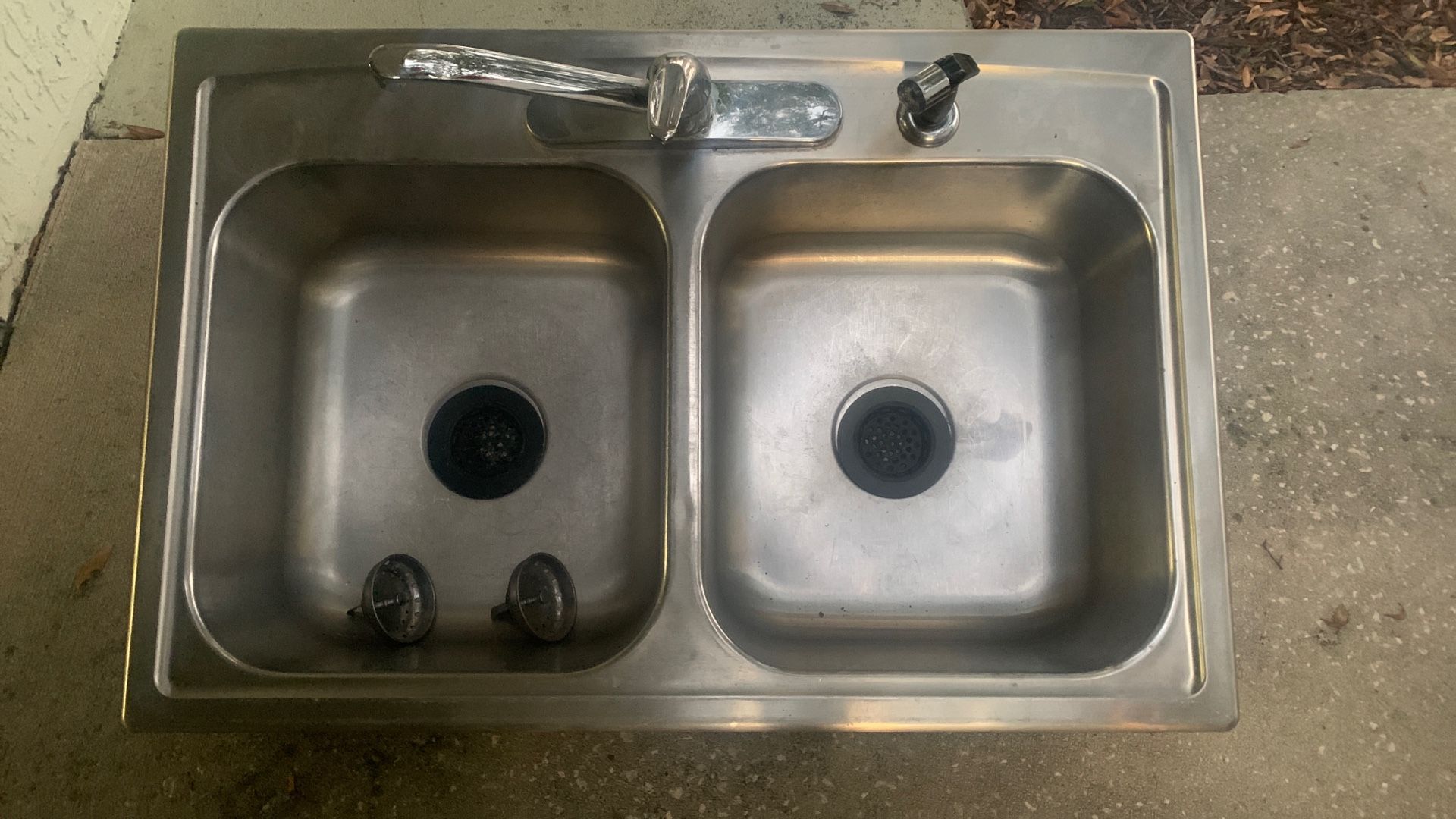 Free Sink 