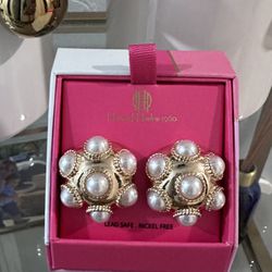House Of Harlow 1960 , Oversized Studs  Earrings ,Brand New Price:$29