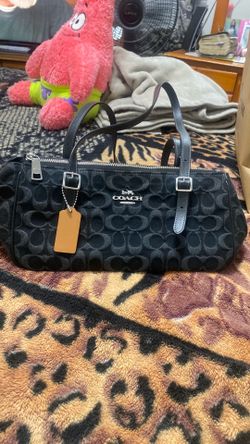 Coach purse very good conditions