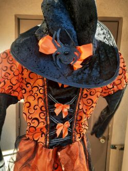 Witch Costume size Med 6/8