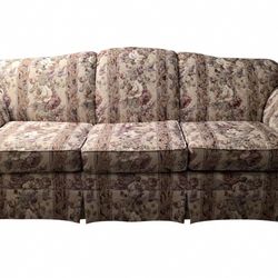 Floral Upholstered Sofa by Hickory Hill Furniture – Classic Traditional Style