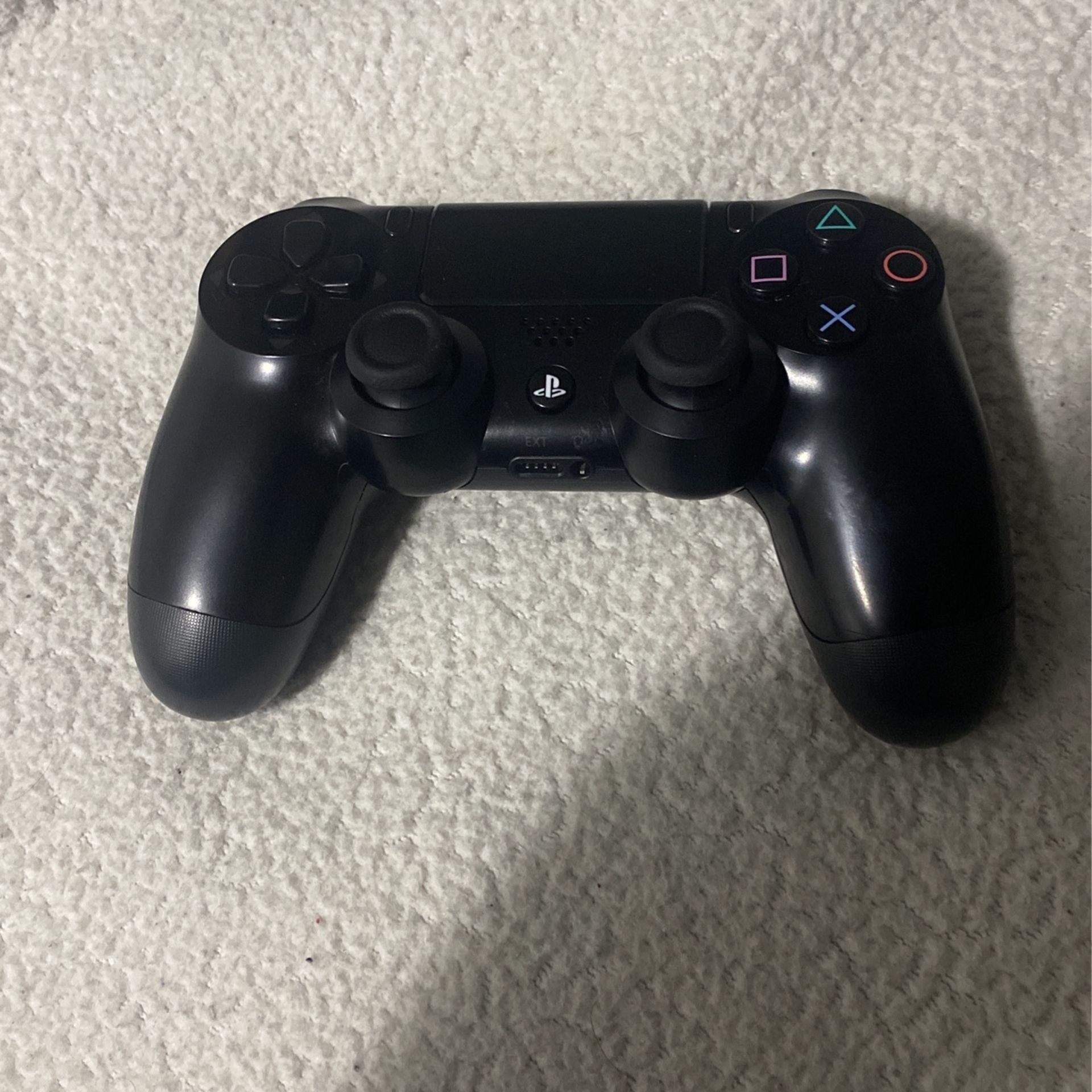 playstation 4 controller
