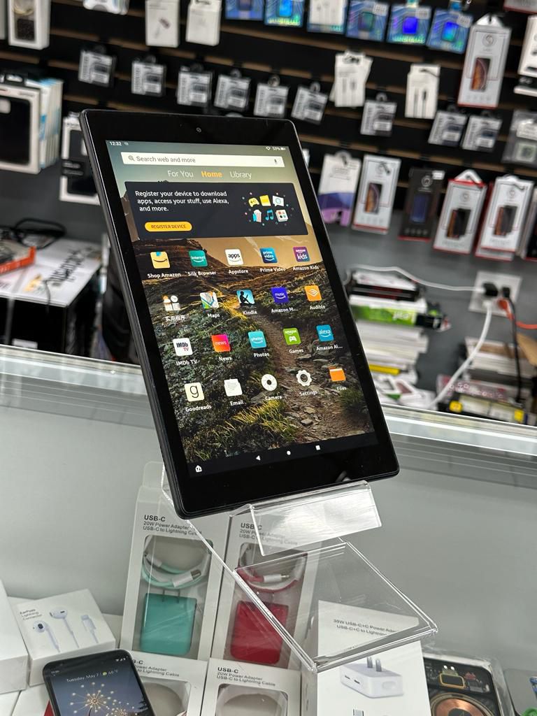 Amazon Fire HD 10 tablet, 10.1", 1080p Full HD, 32 GB, Black