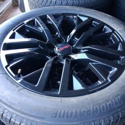 2024 OEM ORIGINAL TAKEOFFS GMC YUKON DENALI PREMIUM 22 INCH TIRES BRIDGESTONE 99 % DOT 3123 $ 2350 