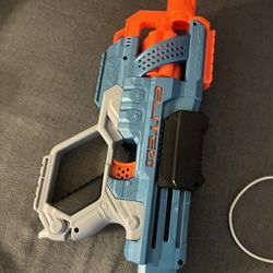  Nerf Elite 2.0 Commander Blaster And Eagle Point Rifle With Bonus Accessories