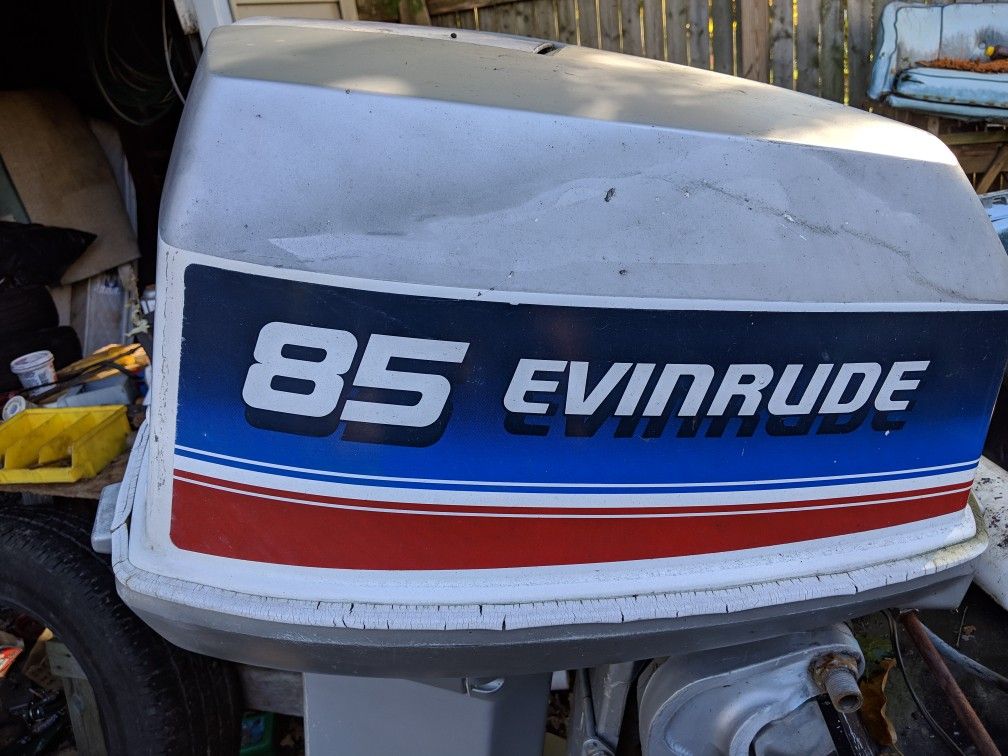 Evinrude outboard boat motor