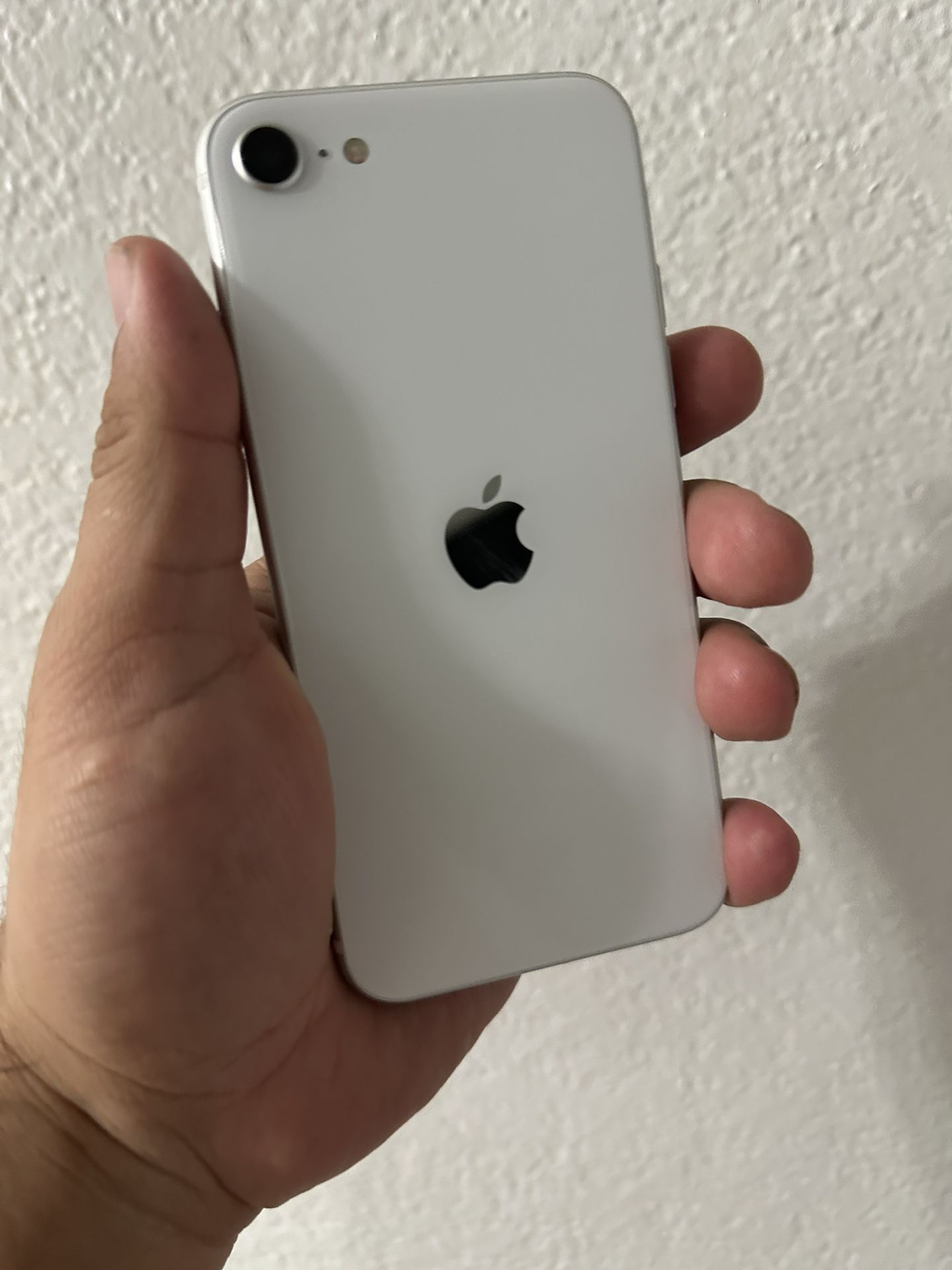 iPhone Se Gen 2 64gb White Color Unlocked For All Carrier