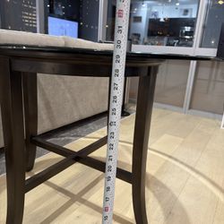 Round Glass Table 48"