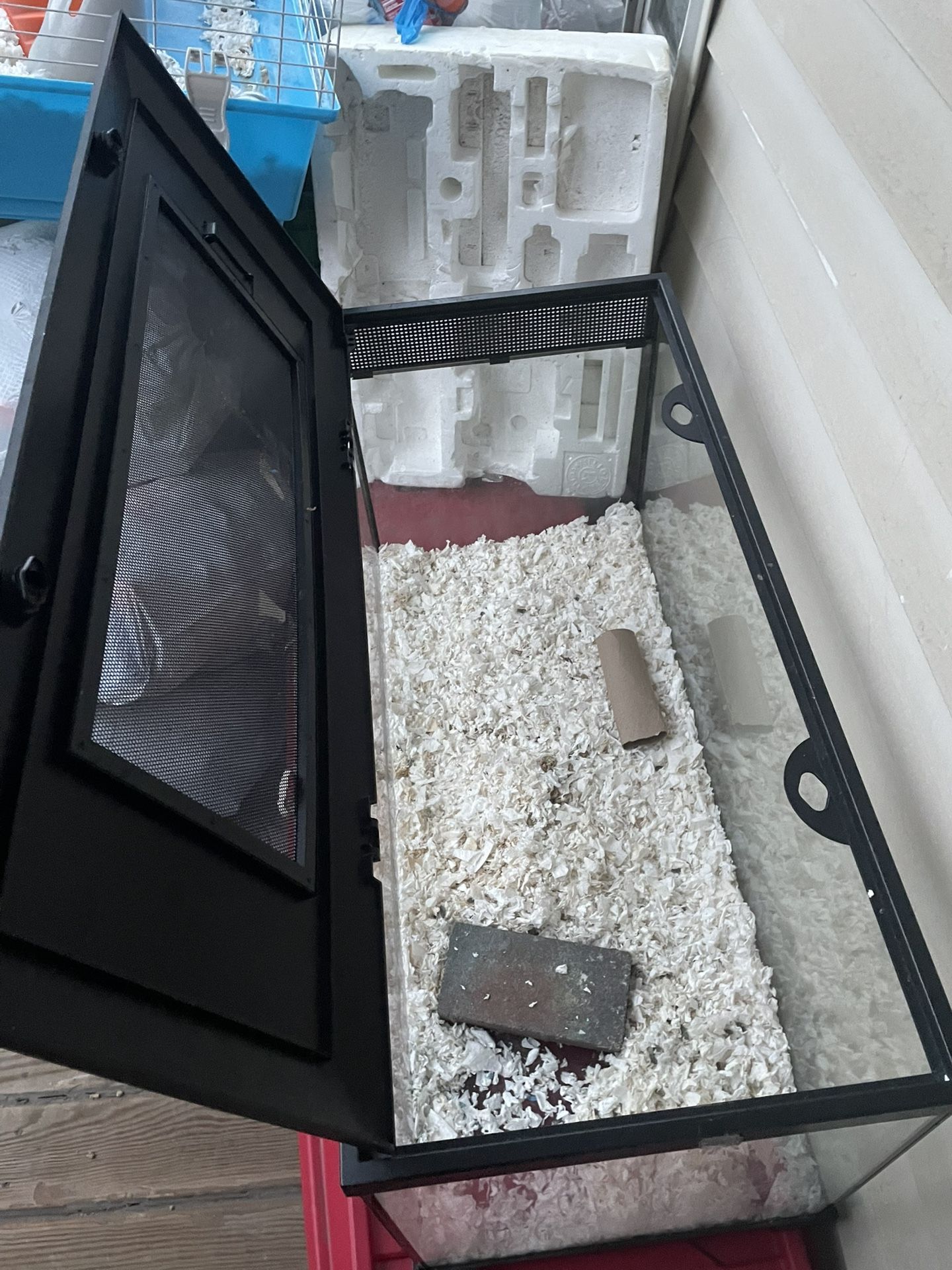 40 Gallon Reptile Tank