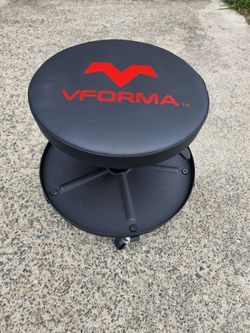 Brand New Assembled VFORMA Rolling Work Stool