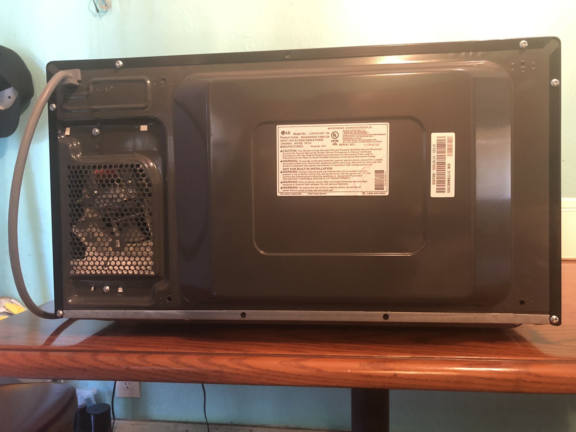 LG Microwave Stainless Steel 1,200 Watts.