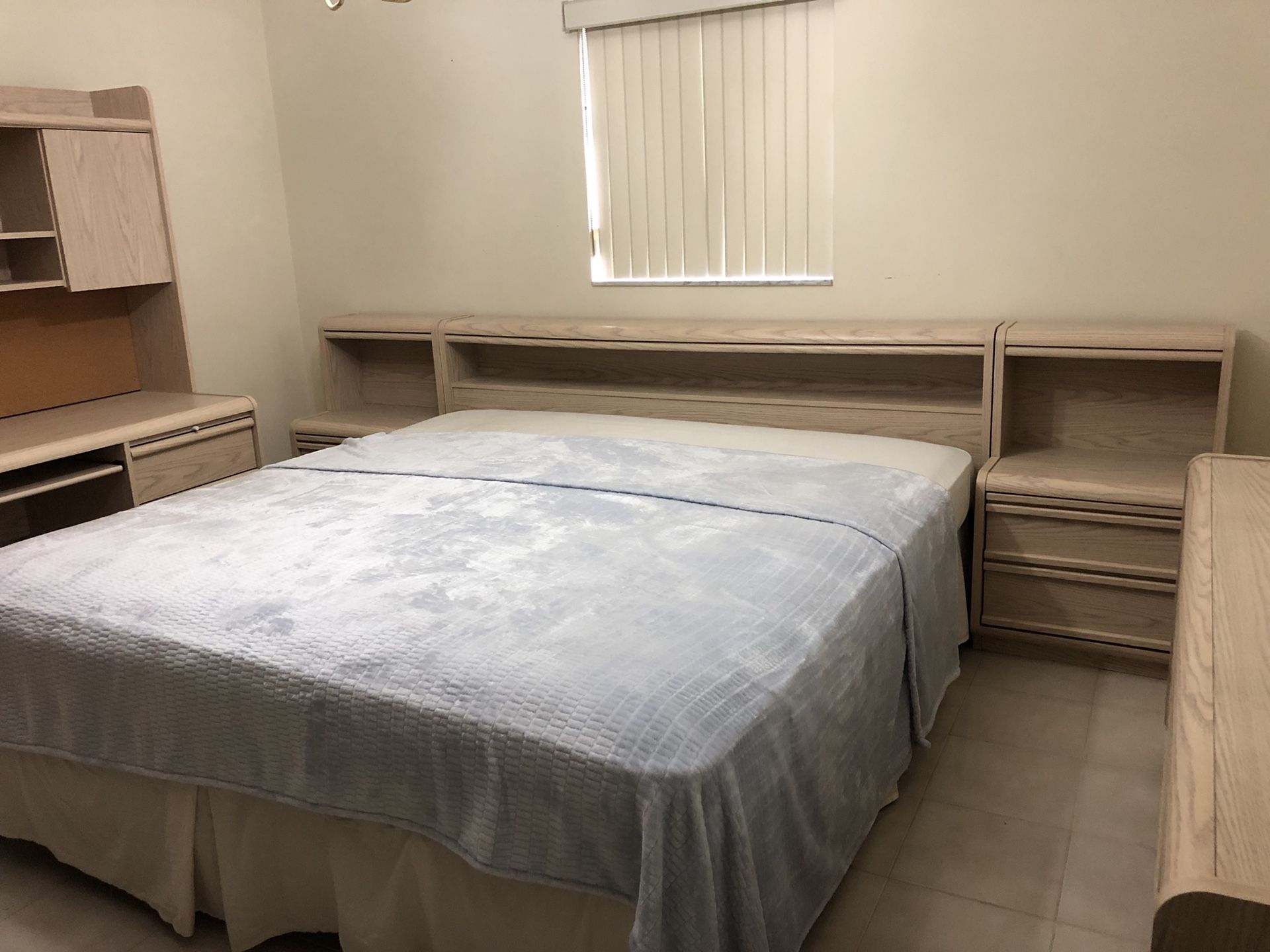 Bedroom furniture (full set) MIAMI, FL