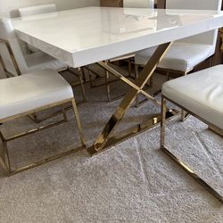 Dining table + 6 chairs