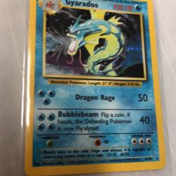 Gyarados 6/102*  Holo