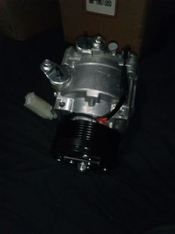 Automotive parts and accessories ac compressor for GM