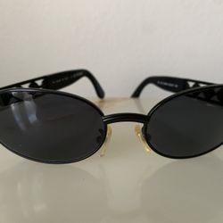 Fendi Sunglasses FS 154 Satin Black Finish Made In Italy