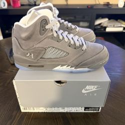 Air Jordan 5 “Wolf Grey “ Size 5Y