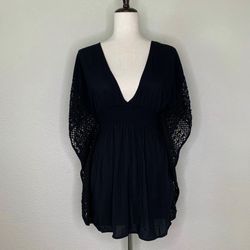 Victorias Secret Batwing Plunge Tunic Caftan Crochet Cover Up