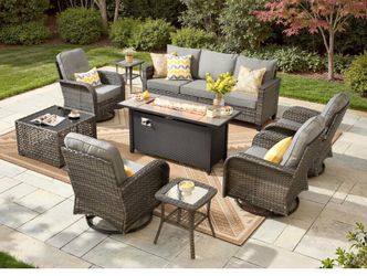 Patio furniture set outdoor new in the box