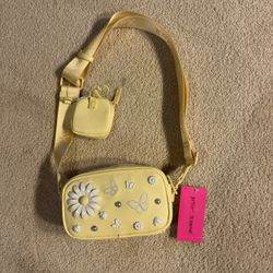 Betsy Johnson Womens Crossbody Bag With Coin Purse NWT Yellow 