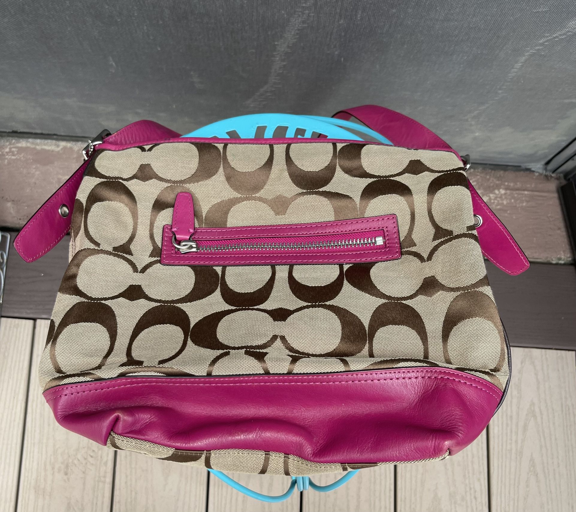 Coach Handbag With Hot Pink Trim for Sale in Boca Raton, FL