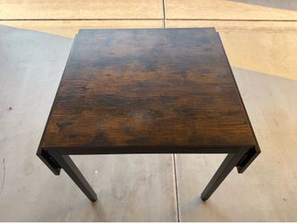 Kitchen table foldable ends