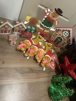 Gingerbread Decor