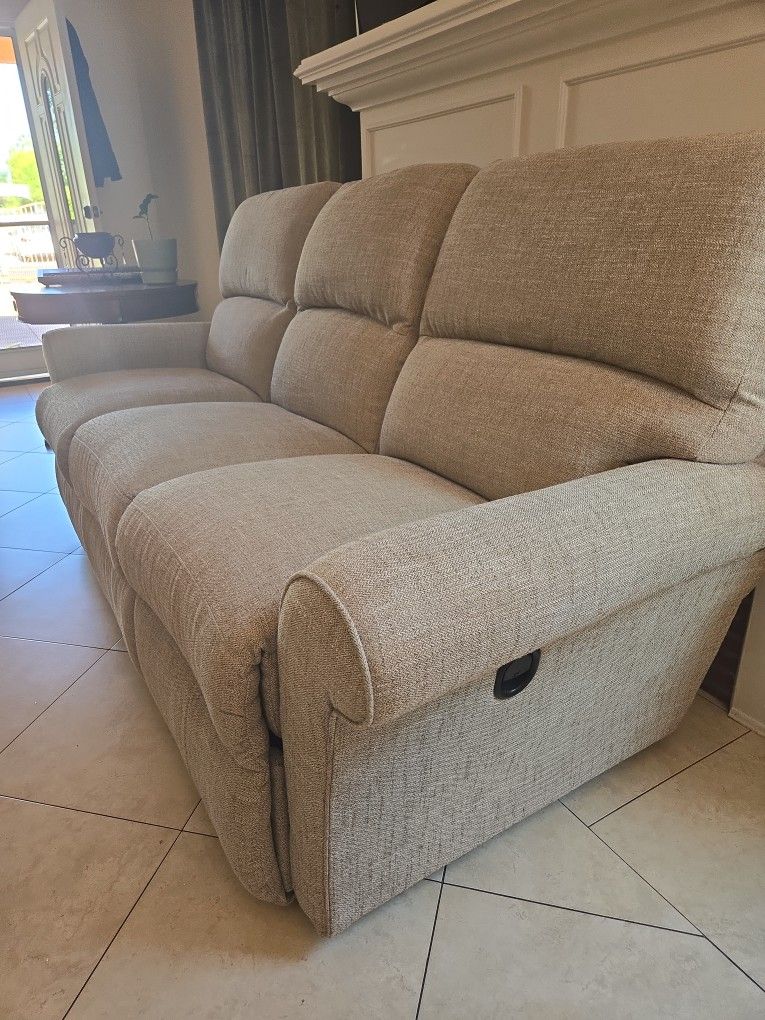 Recliner Sofa