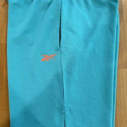 Mens Reebok Gym Shorts Size Small