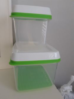 RUBBERMAID Vegetables STORAGE, The Big One Never Used