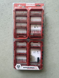 Milwaukee Impact Drill And Drive Set