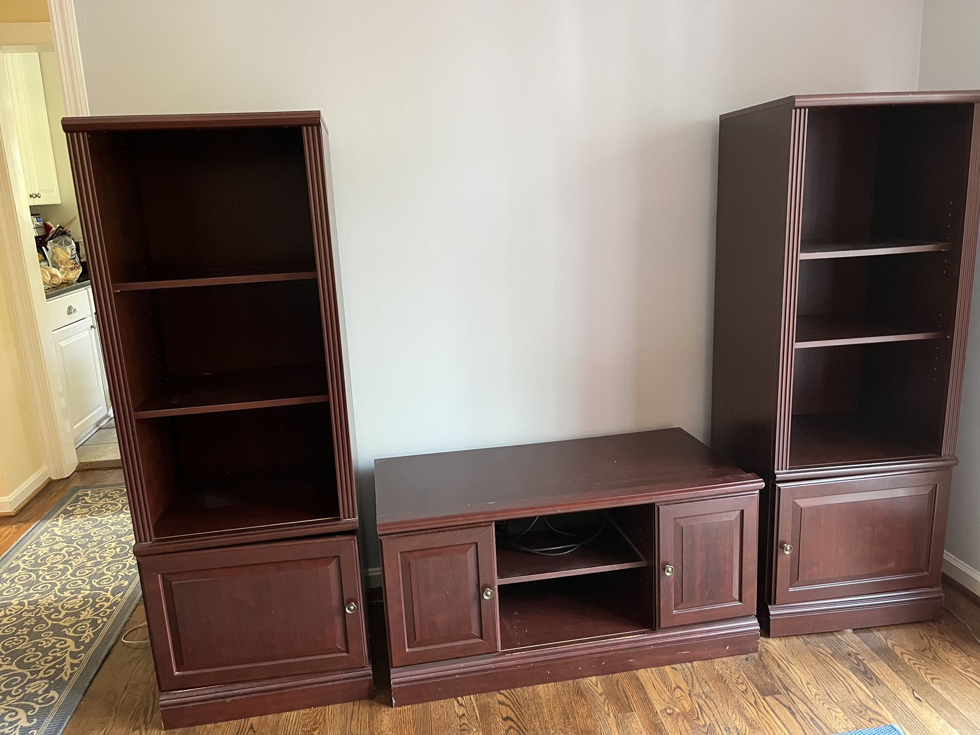 tv stand / wall unit / media center