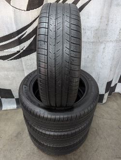 225/55r19 Michelin Pilot Sport All Season 4 Tires